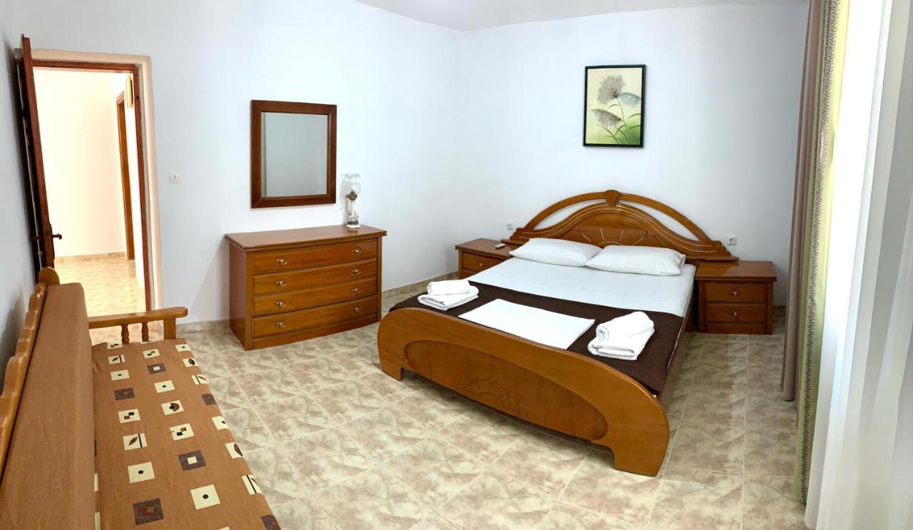 Duka Apts Саранде Екстериор снимка